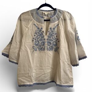 Treasure & Bond Embroidered Cream and Blue Women's Top NWOT